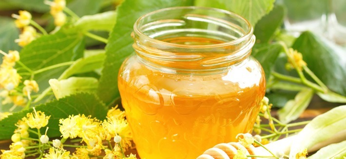 Miele a cristallizzazione ritardata con granulazione piuttosto grossa e irregolare.